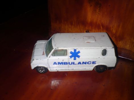 no_1501_ambulance.jpg